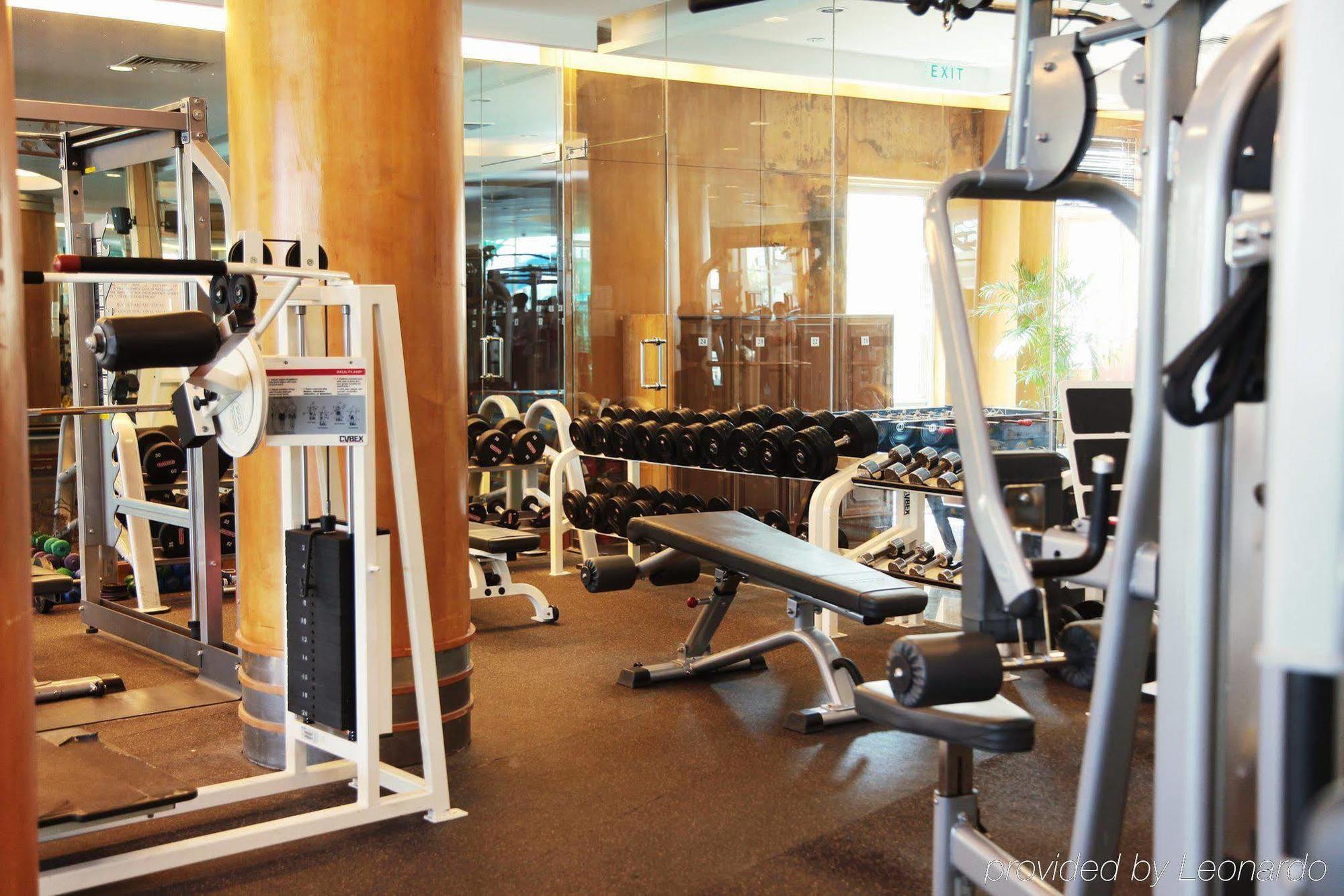 The Hanoi Club Hotel & Residences Esterno foto