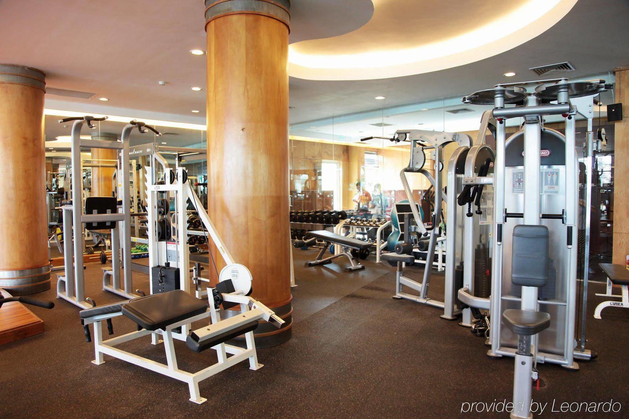 The Hanoi Club Hotel & Residences Esterno foto
