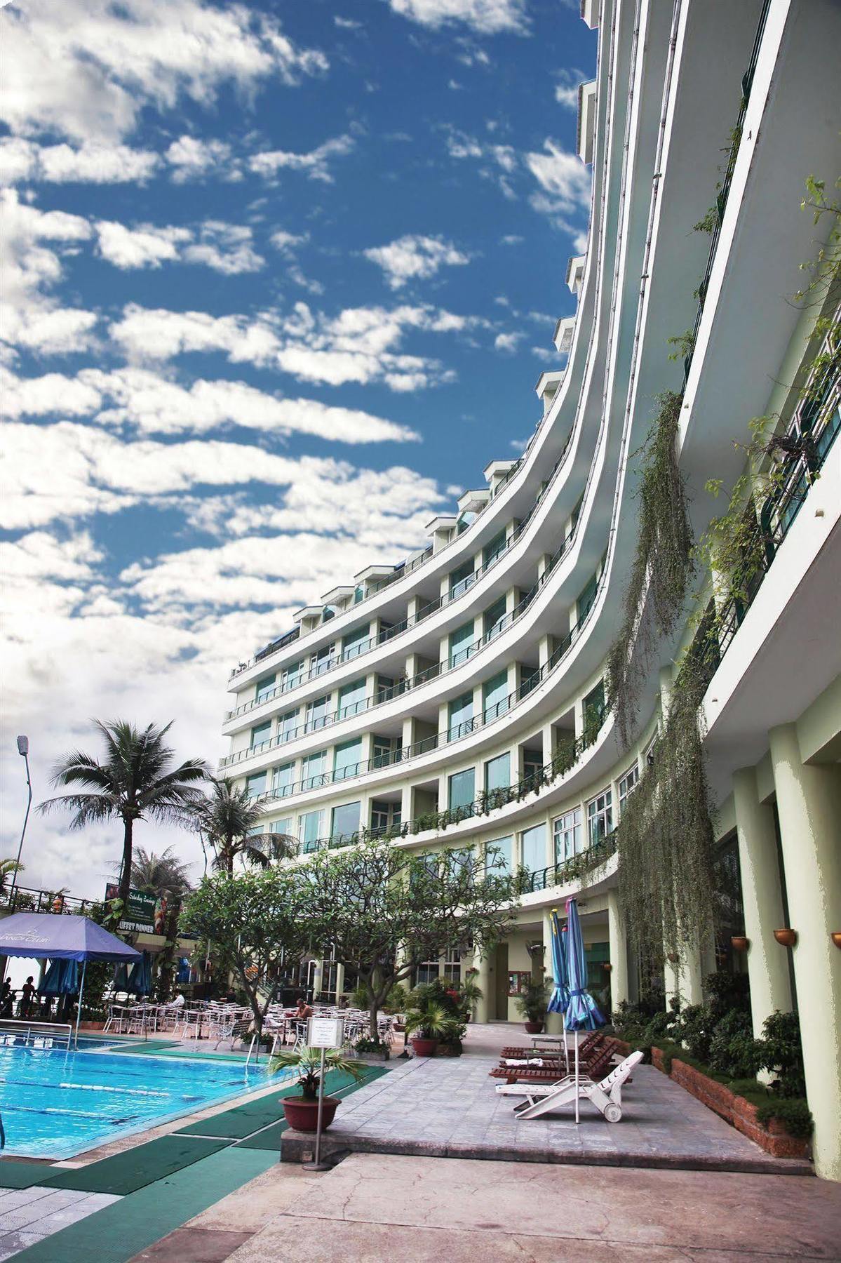 The Hanoi Club Hotel & Residences Esterno foto